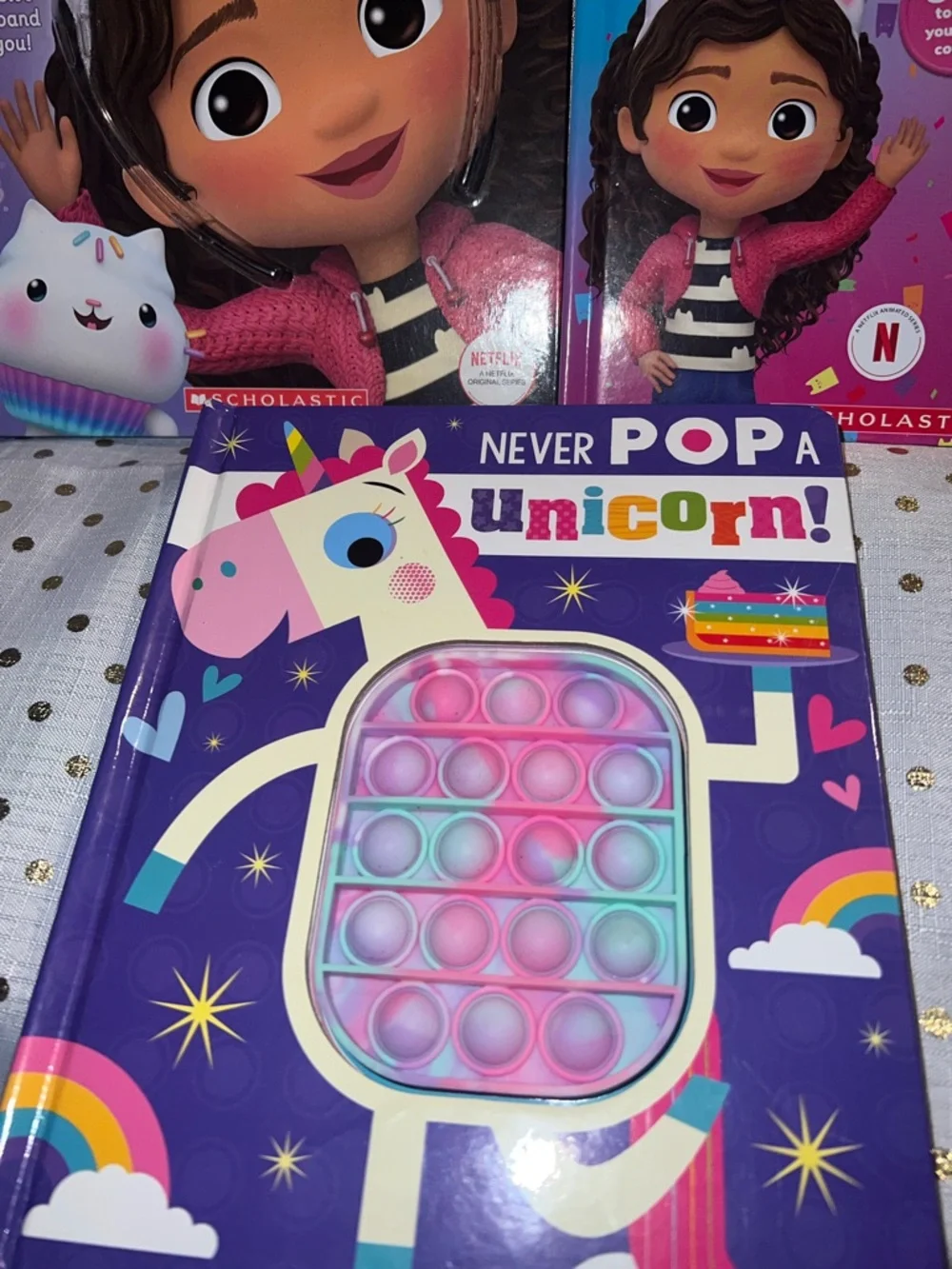 Scholastic Gabby’s Dollhouse & Never Pop a Unicorn! Bundle - Purple, Pink, Teal